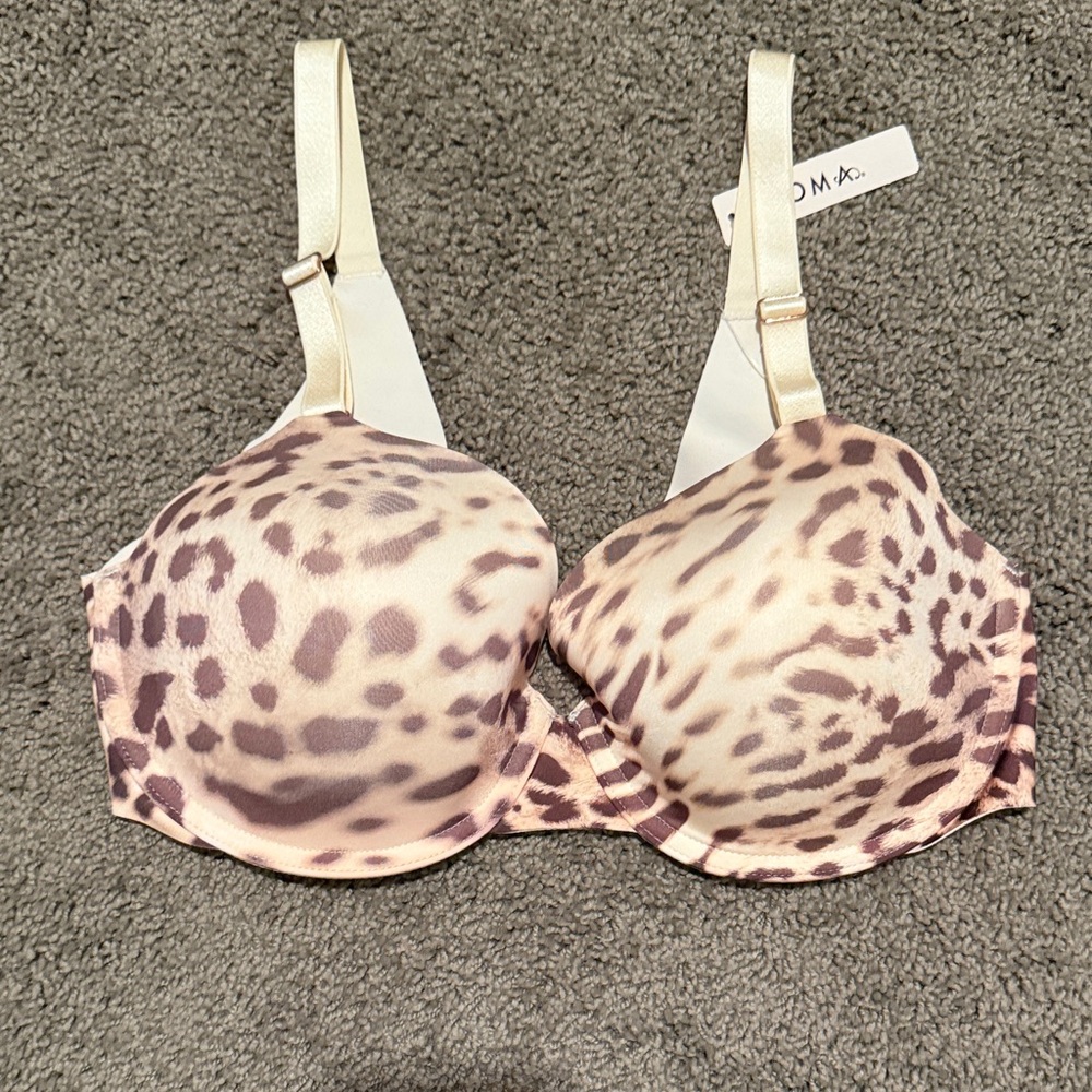 Soma vanishing 360 perfect coverage leopard print bra